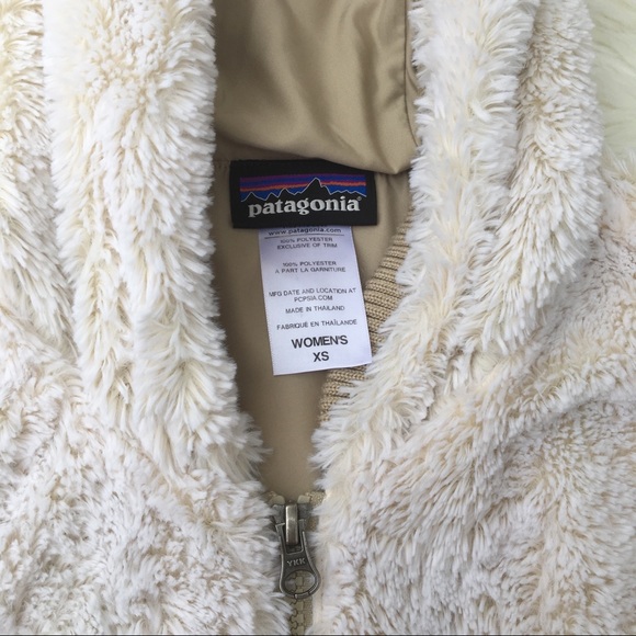 Patagonia faux fur hooded vest - Picture 6 of 7